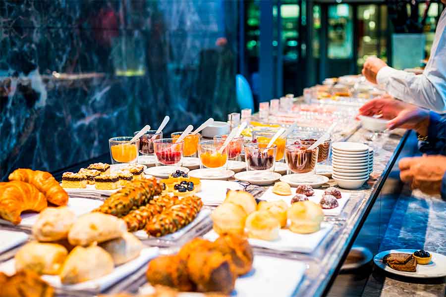 6 Tips para un desayuno sano en el buffet del hotel - Babú Magazine